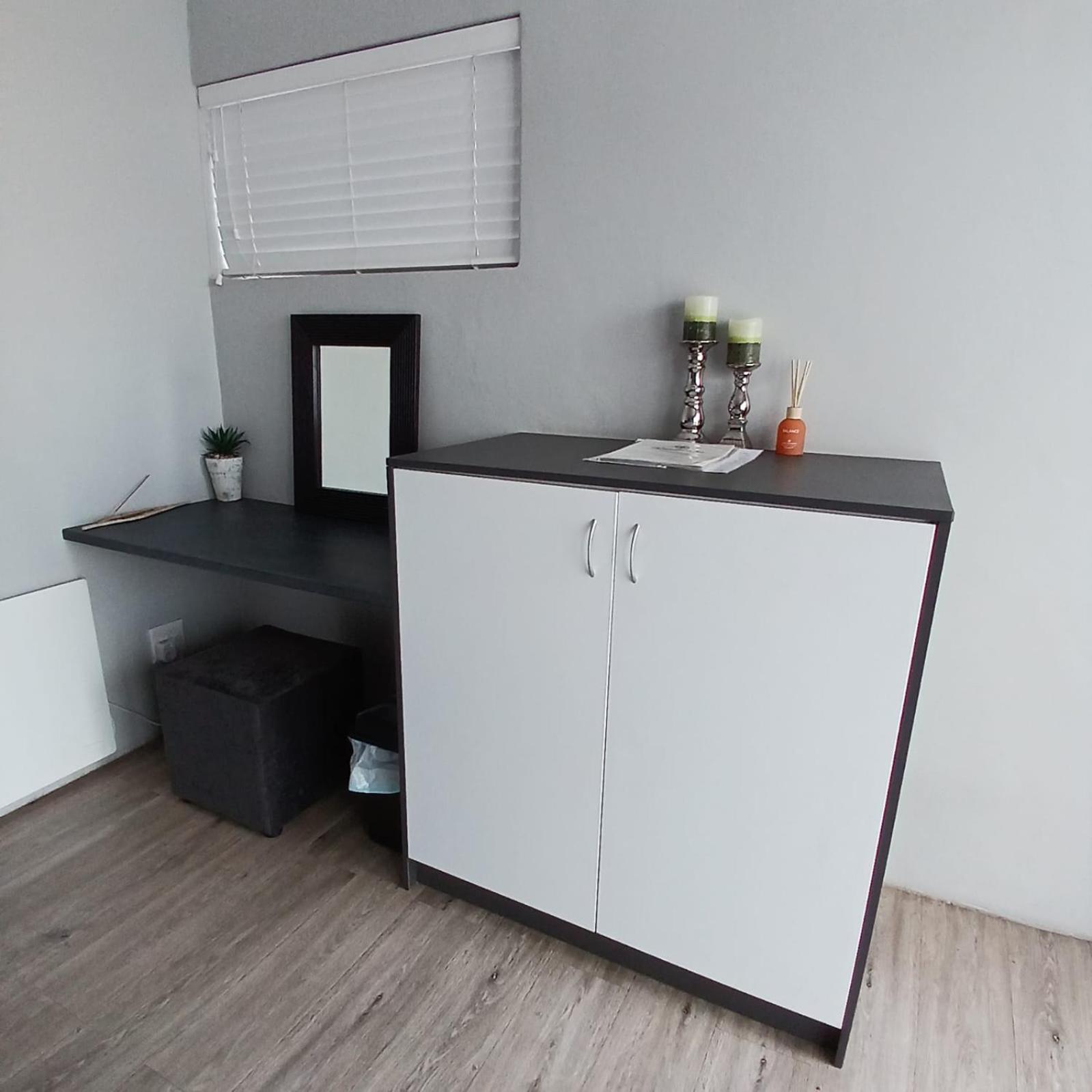 Wanderlust Private Studio Apartment Лангебан Екстериор снимка